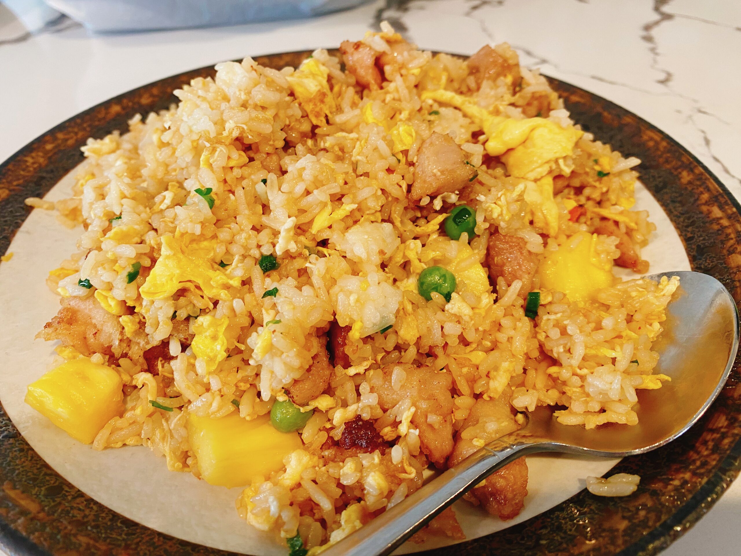 菠萝鸡炒饭/面 Fried Pineapple Rice/Noodle with Chicken